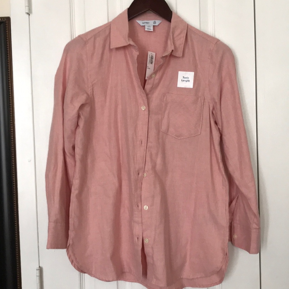 NWT Old Navy tunic length button down